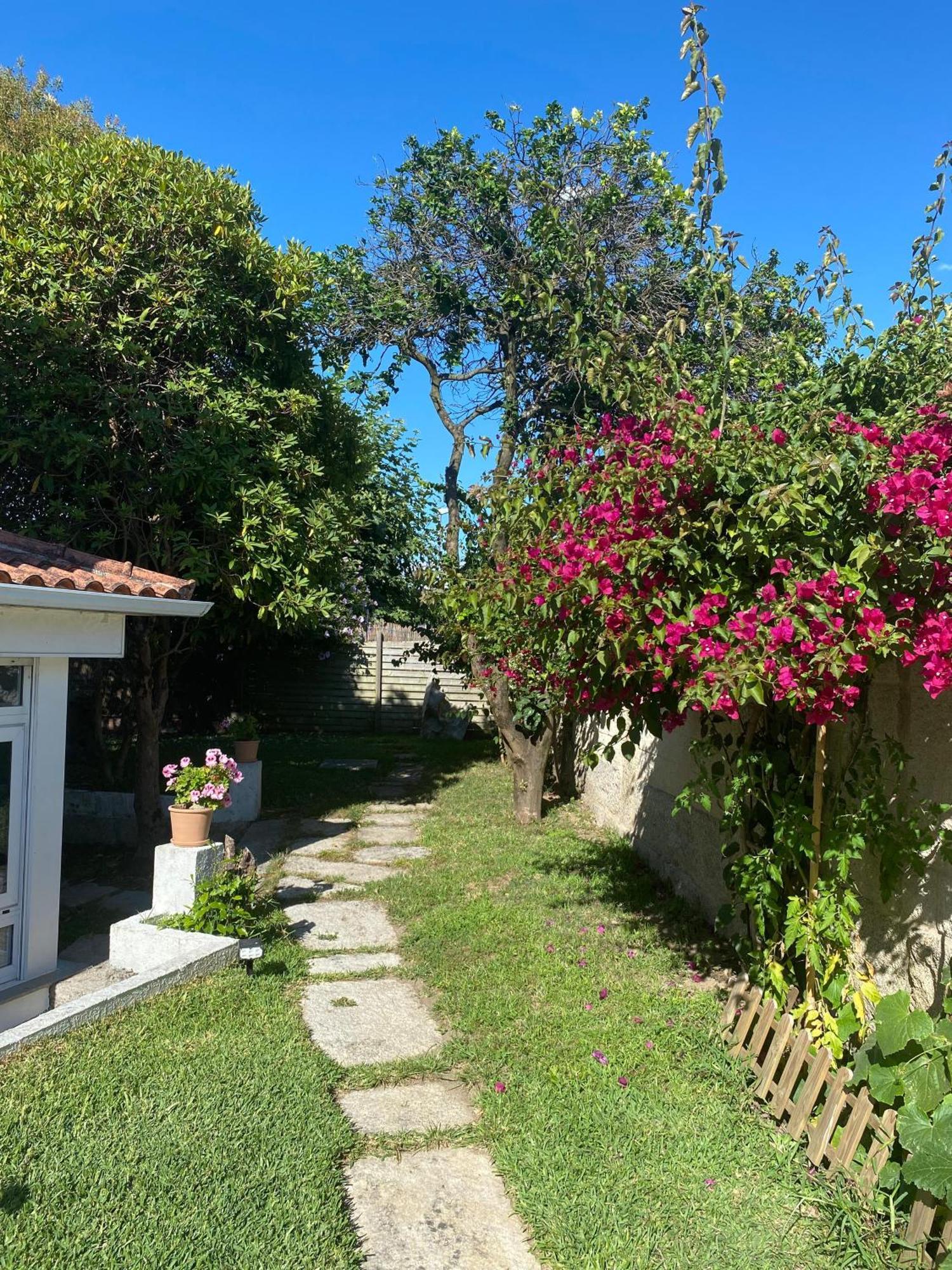 Chalet Adosado Independiente En Vigo - Canido Oya Exteriör bild